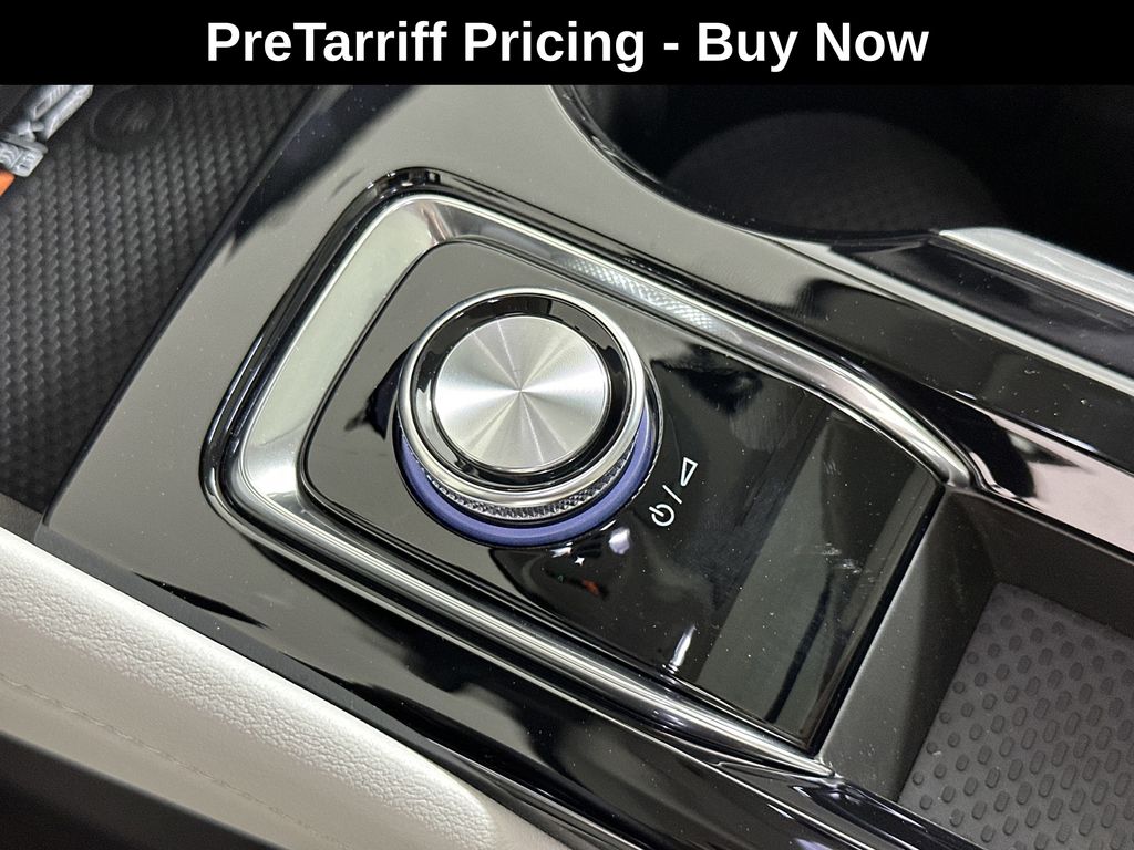 new 2025 Buick Envision car, priced at $45,095