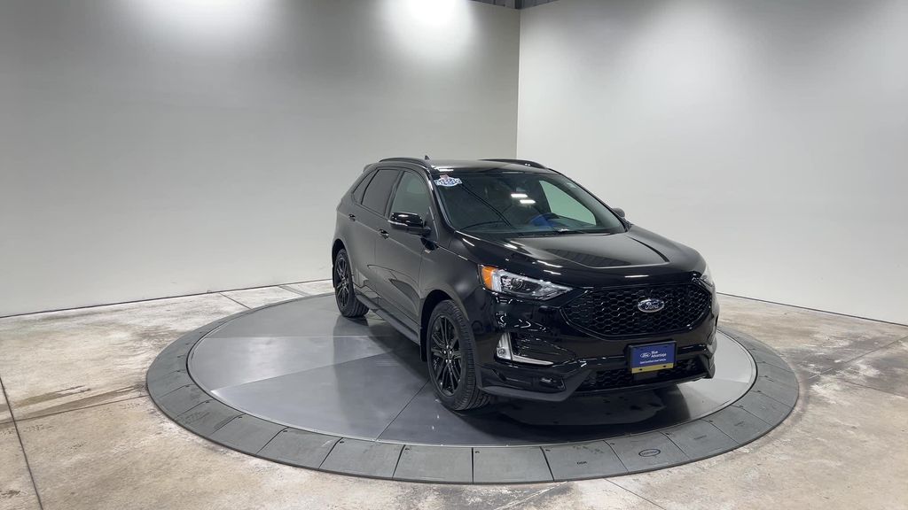 used 2020 Ford Edge car, priced at $26,307