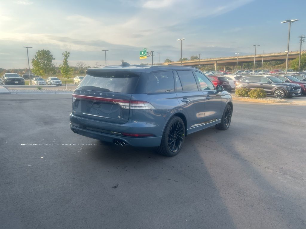new 2025 Lincoln Aviator car, priced at $82,475