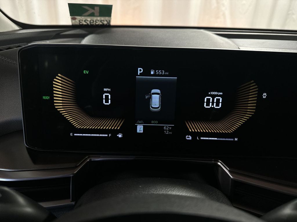 new 2025 Kia Sorento Hybrid car, priced at $42,088