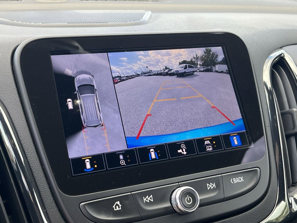 used 2024 Chevrolet Equinox car, priced at $26,352