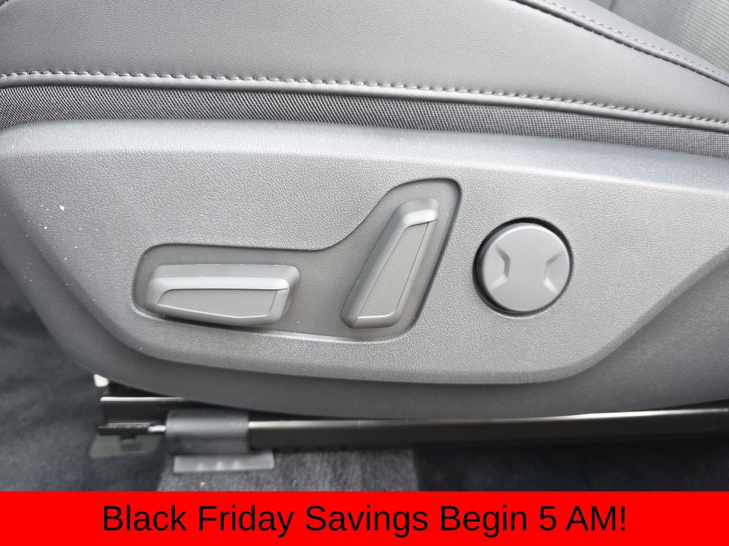 new 2025 Kia Niro car, priced at $27,993