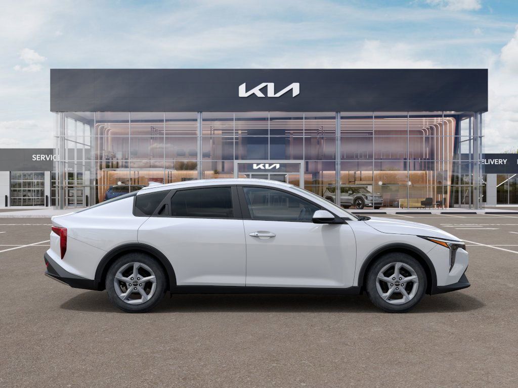 new 2025 Kia K4 car, priced at $21,762