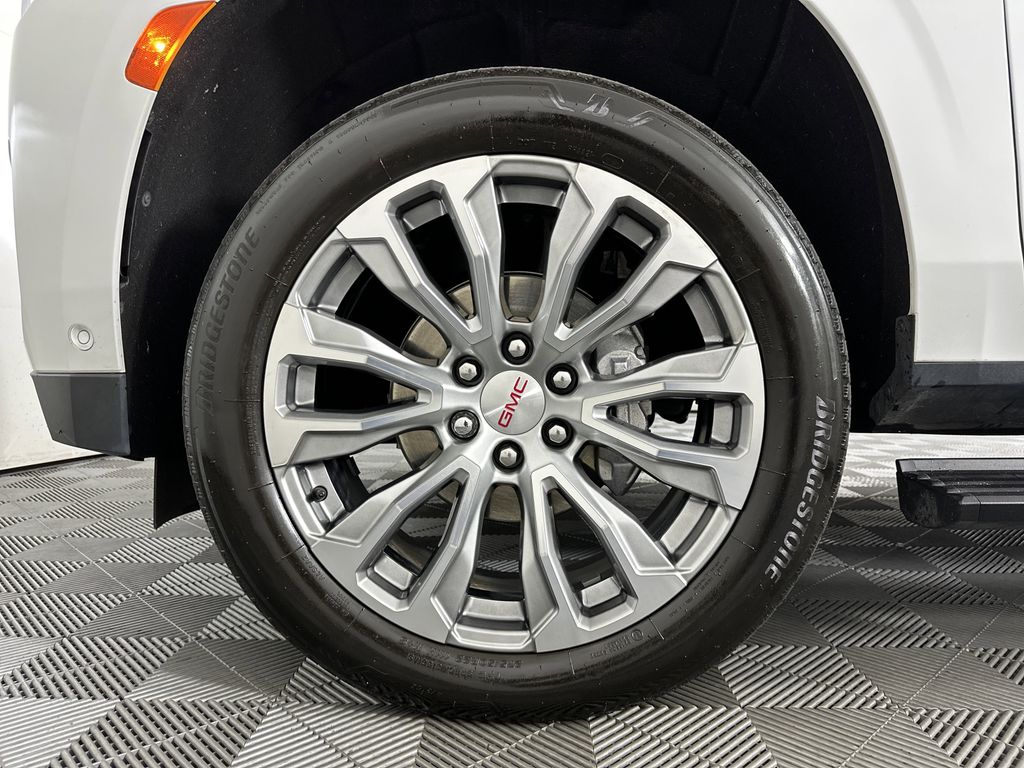 used 2023 GMC Yukon car, priced at $66,936