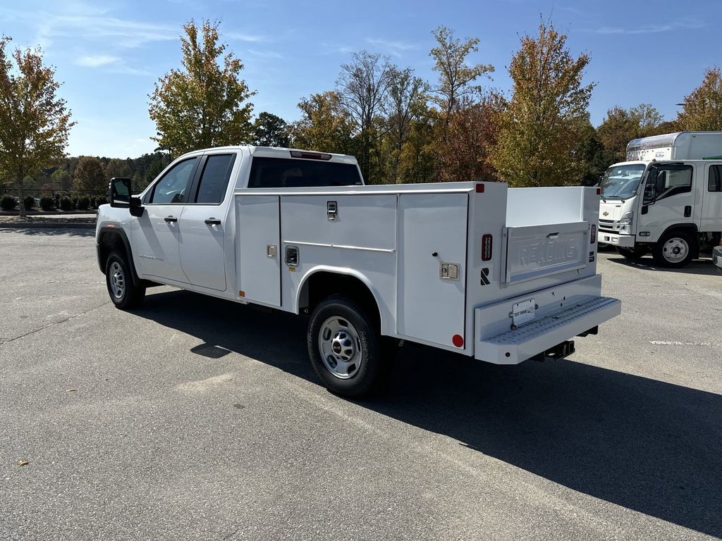 new 2024 GMC Sierra 2500HD car, priced at $44,728