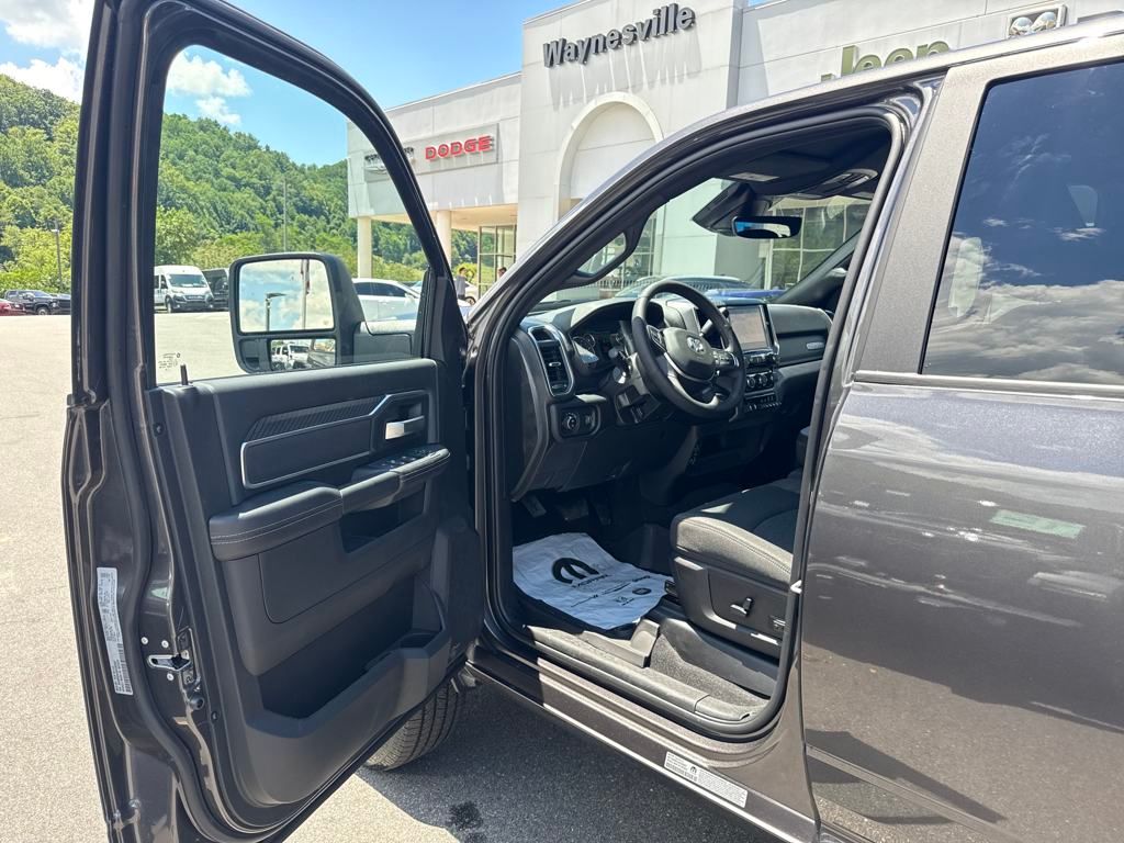 new 2025 Ram 2500 car