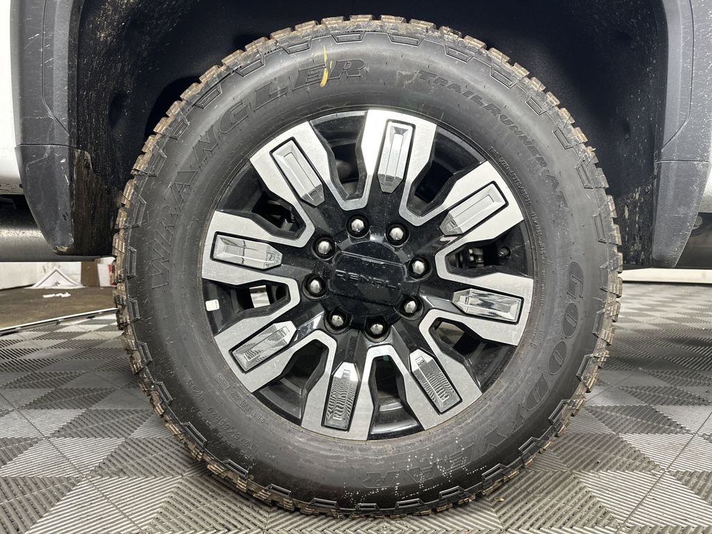 new 2025 GMC Sierra 2500HD car, priced at $86,069