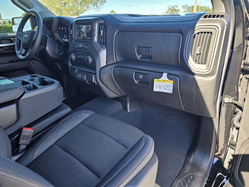 new 2025 Chevrolet Silverado 1500 car, priced at $45,444