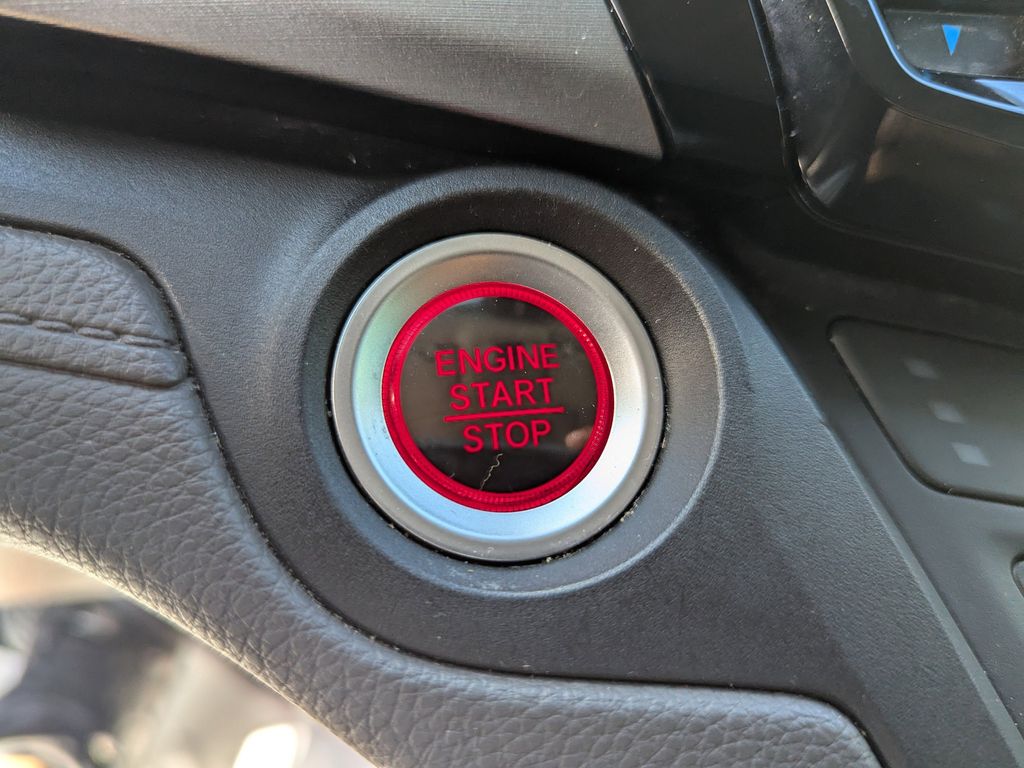 used 2018 Honda Odyssey car, priced at $13,991