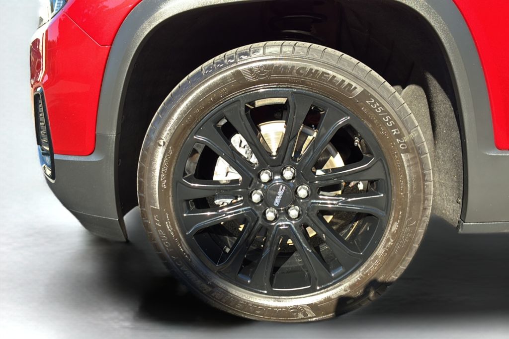 used 2023 GMC Acadia car, priced at $32,200