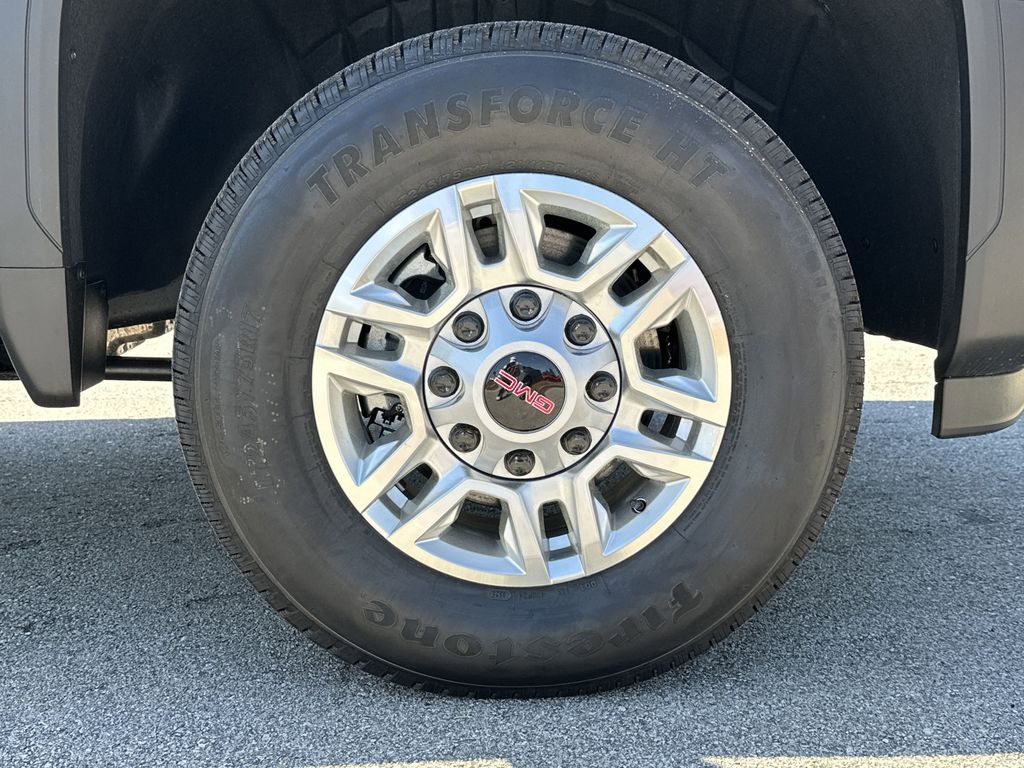 new 2025 GMC Sierra 2500HD car, priced at $50,885