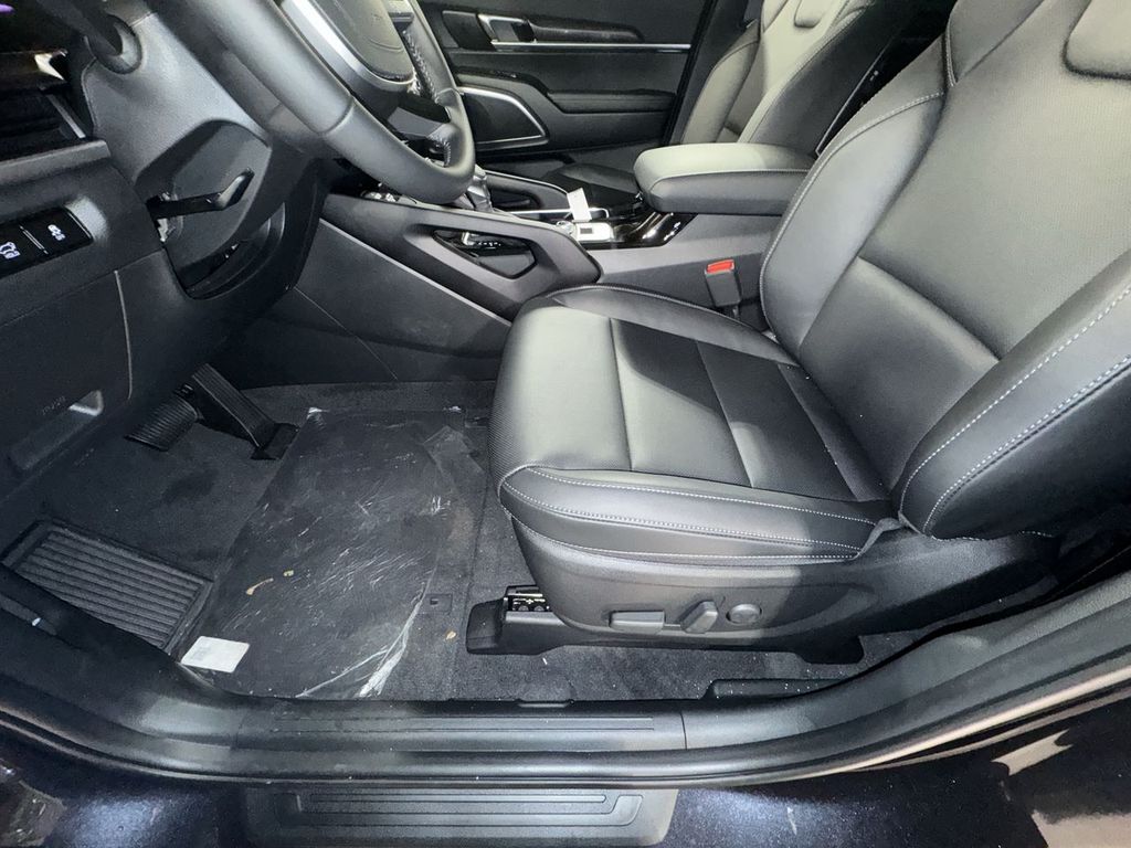 new 2025 Kia Telluride car, priced at $41,022