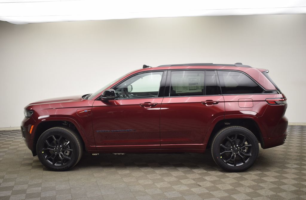 new 2025 Jeep Grand Cherokee car, priced at $55,829