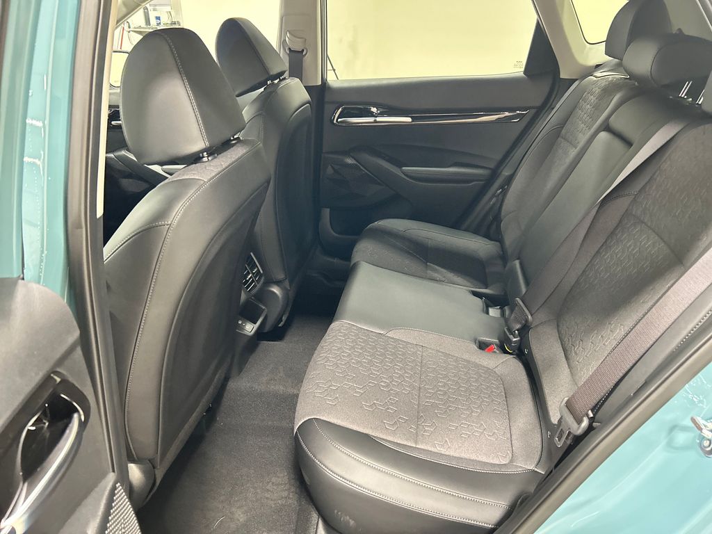 new 2025 Kia Seltos car, priced at $26,773