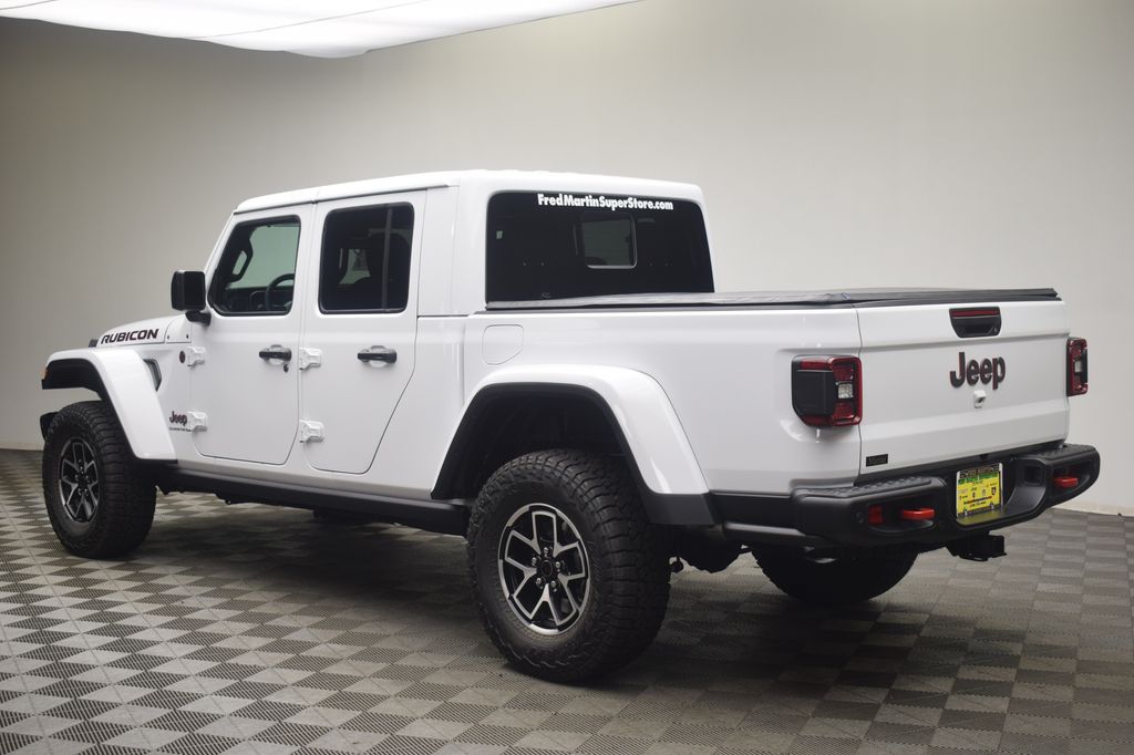 new 2025 Jeep Gladiator car, priced at $55,312