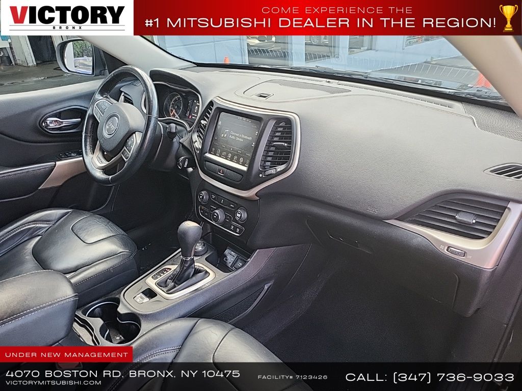 used 2017 Jeep Cherokee car, priced at $10,000