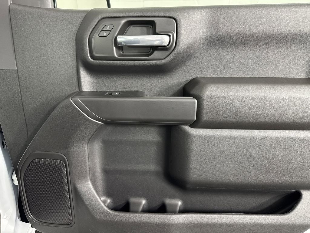 new 2025 GMC Sierra 1500 car, priced at $36,180