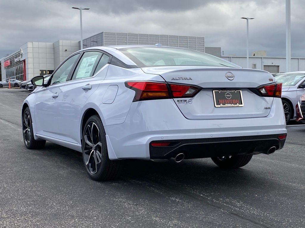 new 2025 Nissan Altima car, priced at $32,701