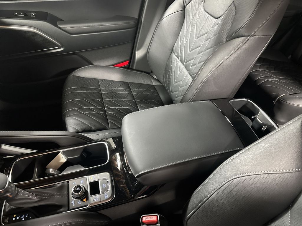 new 2025 Kia Telluride car, priced at $46,178