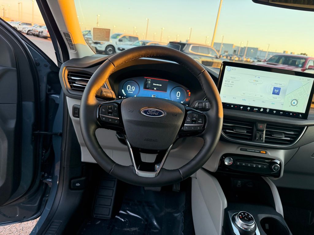 new 2025 Ford Escape car, priced at $37,552