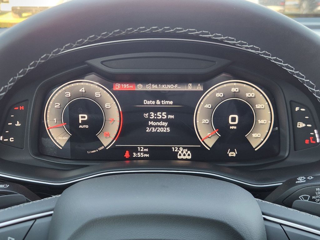 new 2025 Audi Q8 car, priced at $83,265