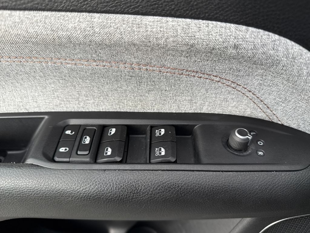 used 2022 Jeep Compass car, priced at $19,800