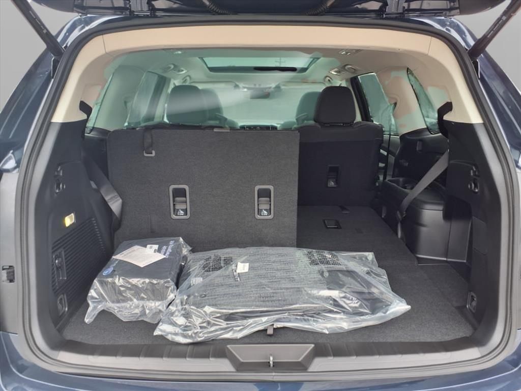 new 2025 Subaru Ascent car, priced at $43,279