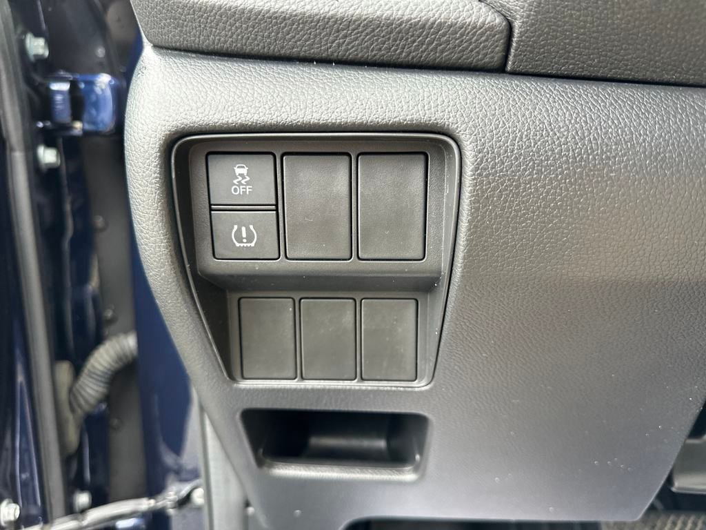 used 2017 Honda CR-V car, priced at $15,489