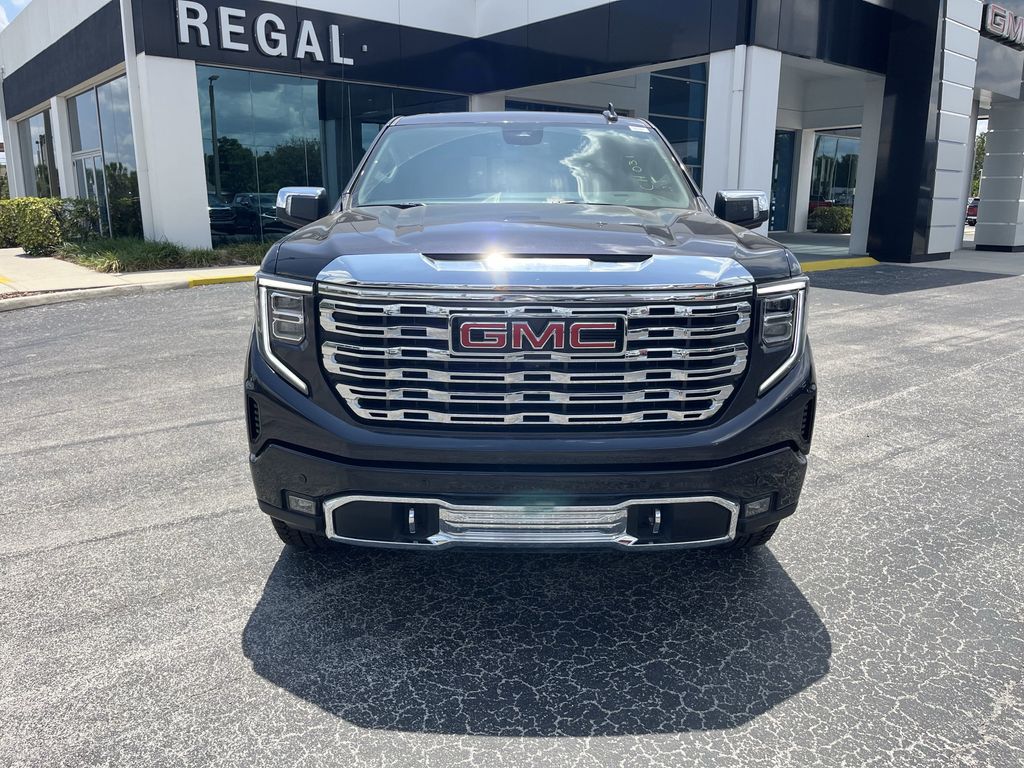 new 2025 GMC Sierra 1500 car, priced at $70,677