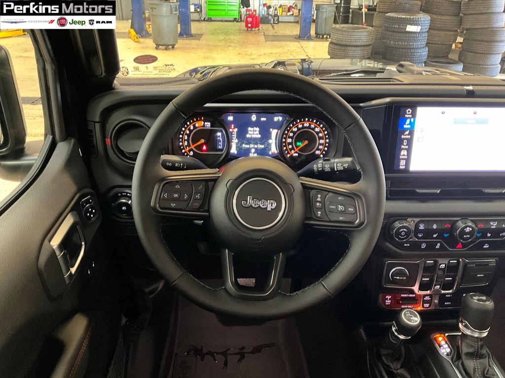 new 2025 Jeep Wrangler car, priced at $58,684