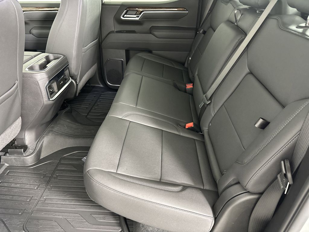 new 2025 GMC Sierra 1500 car, priced at $61,284