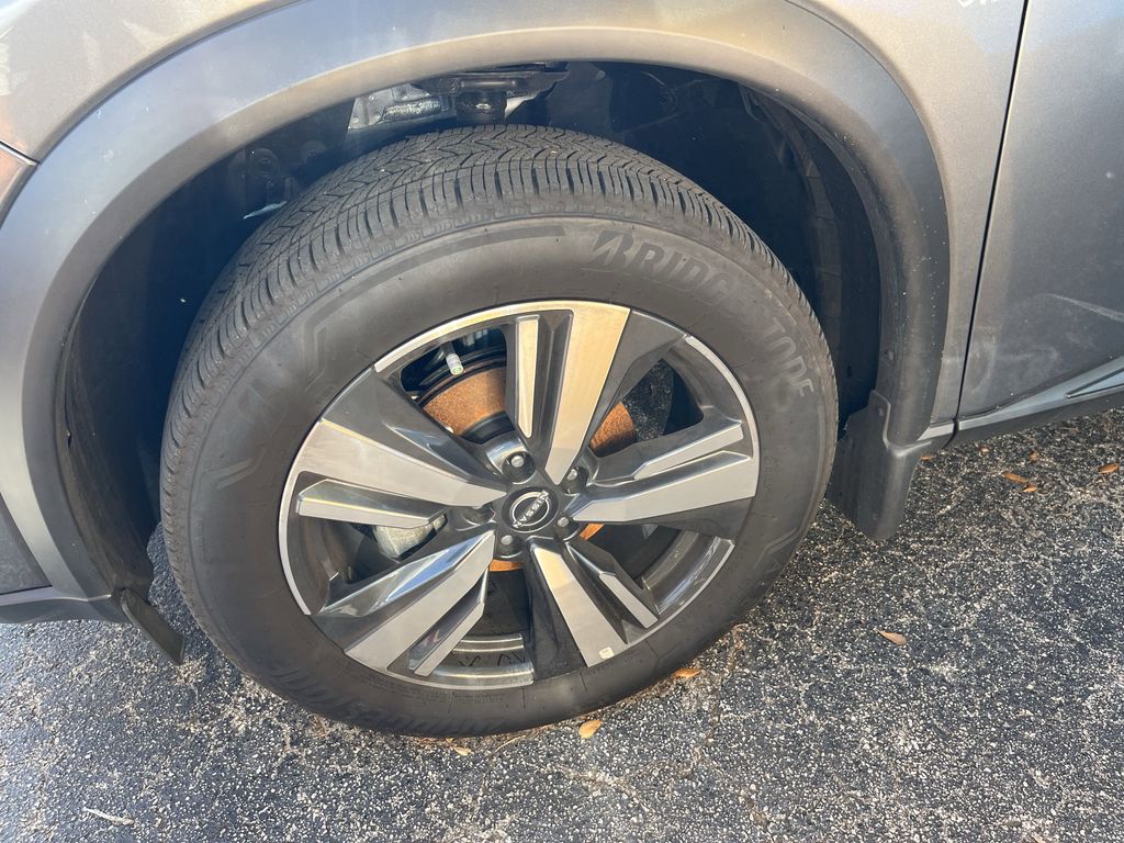 used 2024 Nissan Rogue car, priced at $32,991