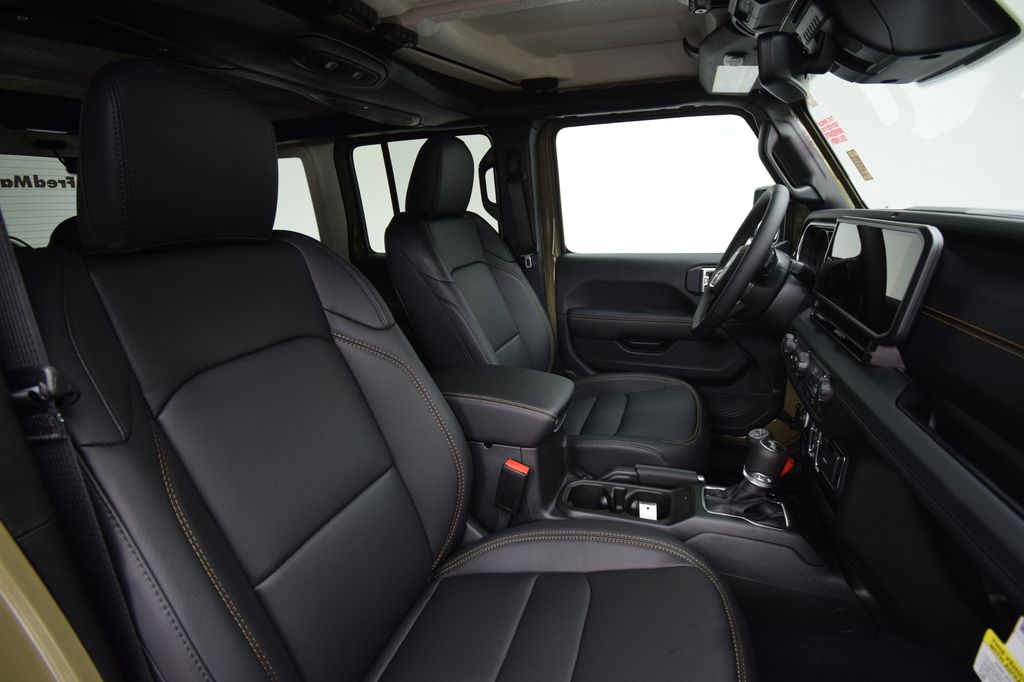 new 2026 Jeep Wrangler car, priced at $53,185