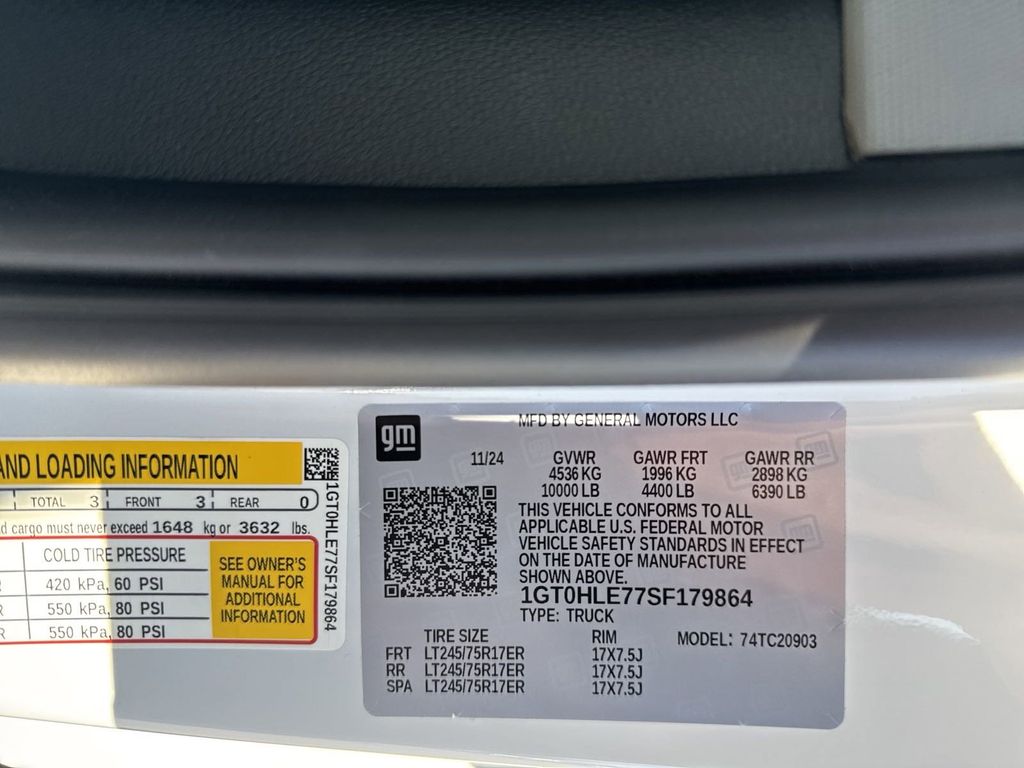 new 2025 GMC Sierra 2500HD car, priced at $48,865