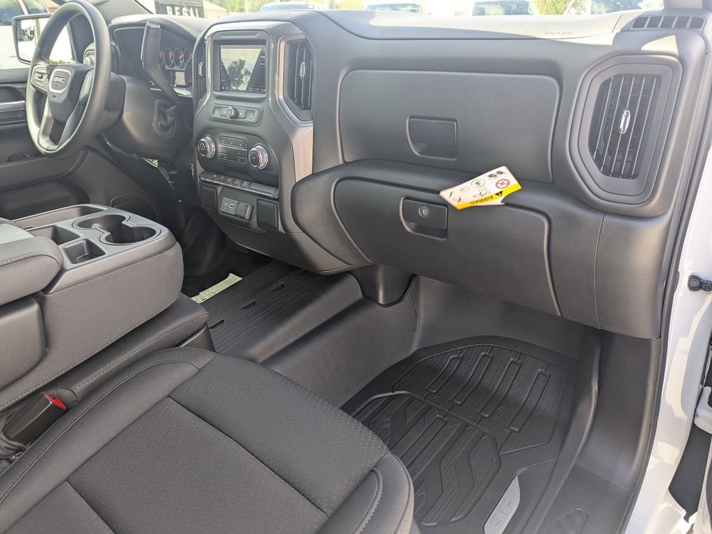 new 2026 GMC Sierra 1500 car, priced at $39,170