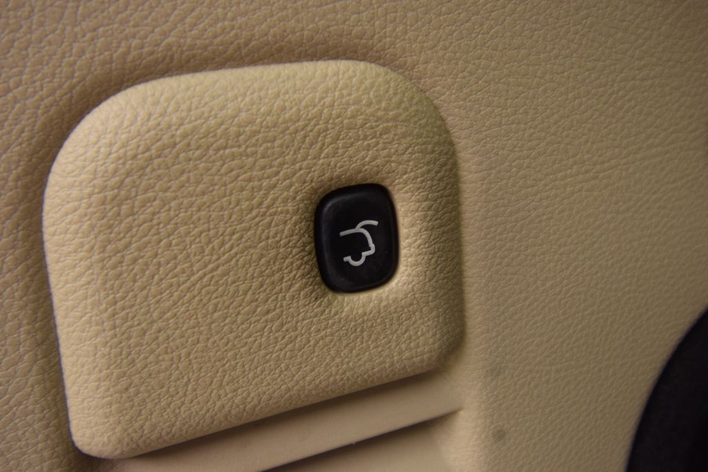 used 2014 Jeep Grand Cherokee car, priced at $9,095