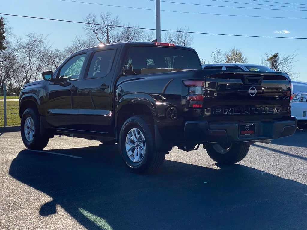 new 2025 Nissan Frontier car, priced at $34,731