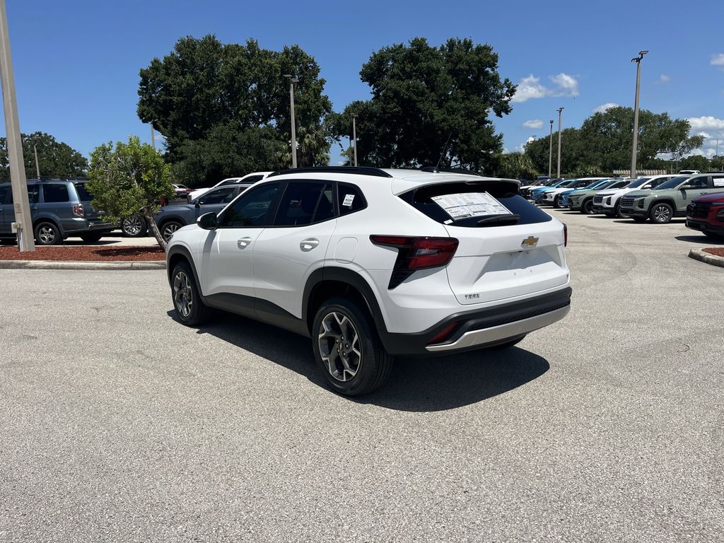 new 2025 Chevrolet Trax car, priced at $22,862
