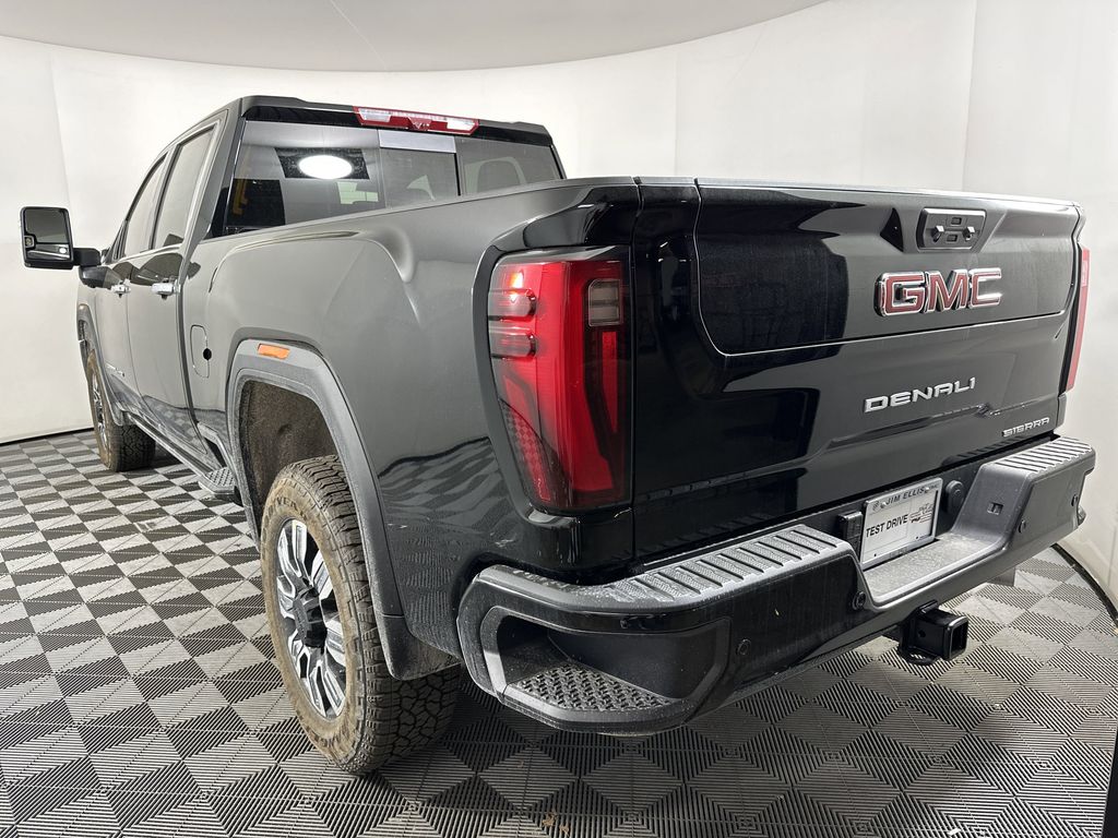 new 2025 GMC Sierra 2500HD car, priced at $84,589