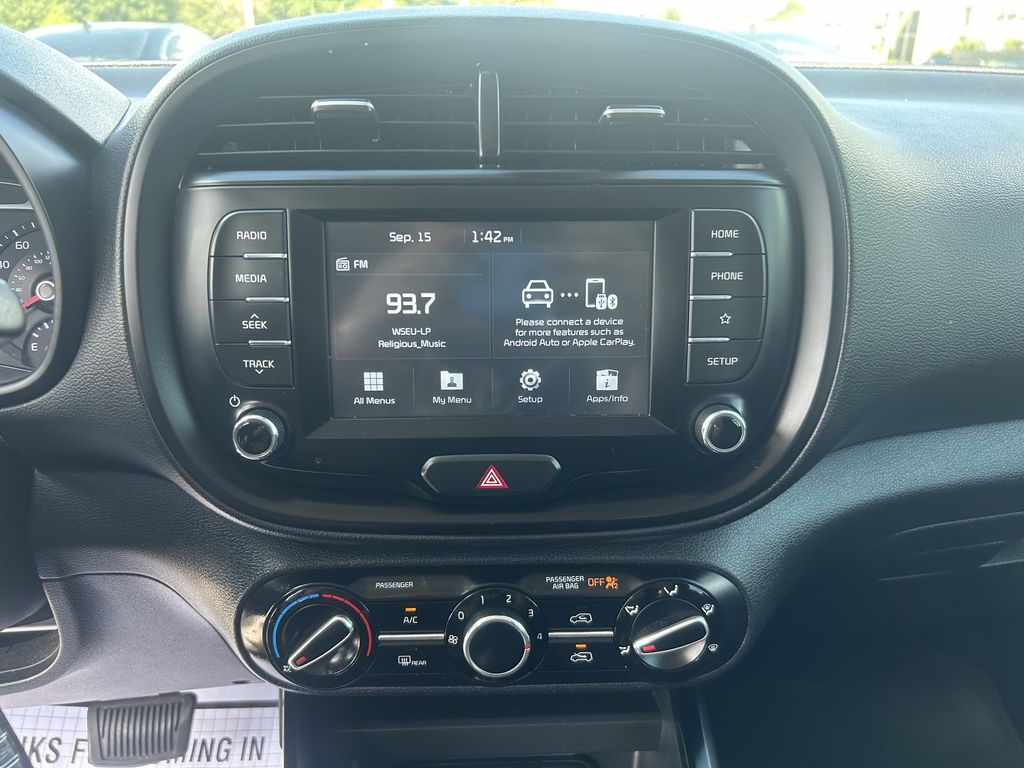 used 2021 Kia Soul car, priced at $16,991