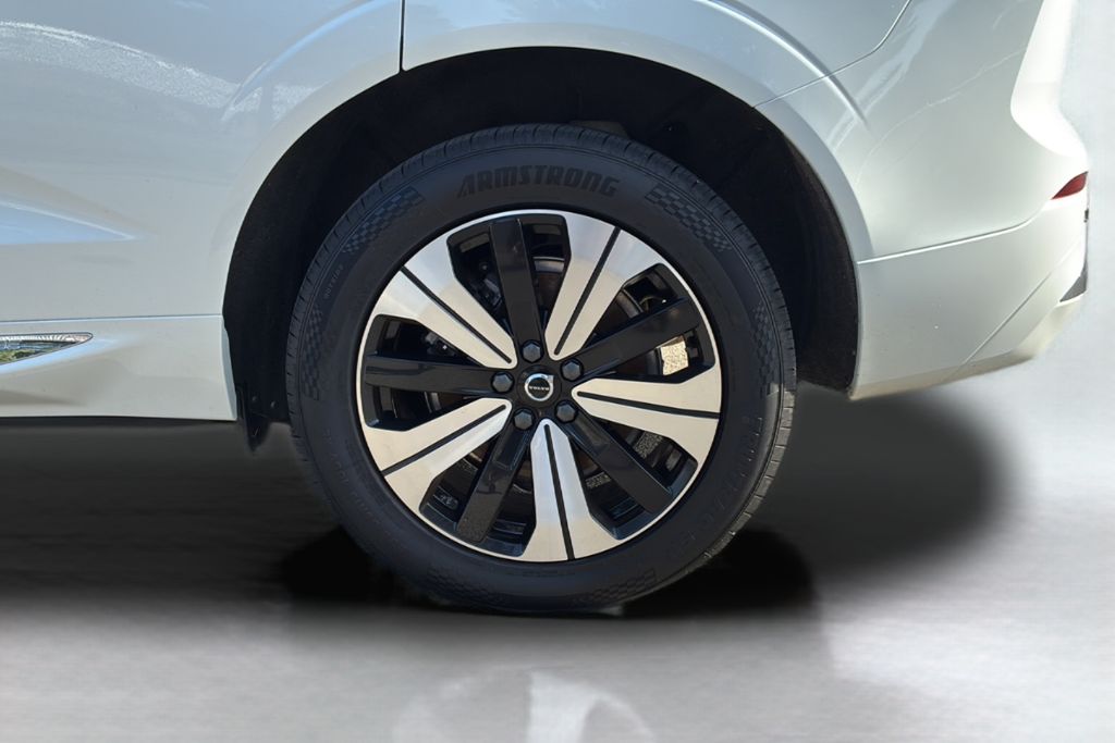 used 2023 Volvo XC60 Recharge Plug-In Hybrid car, priced at $33,600