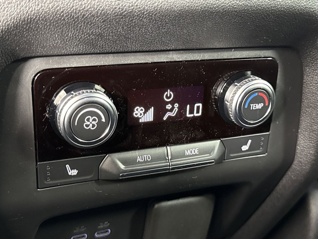 new 2025 GMC Acadia car, priced at $42,724