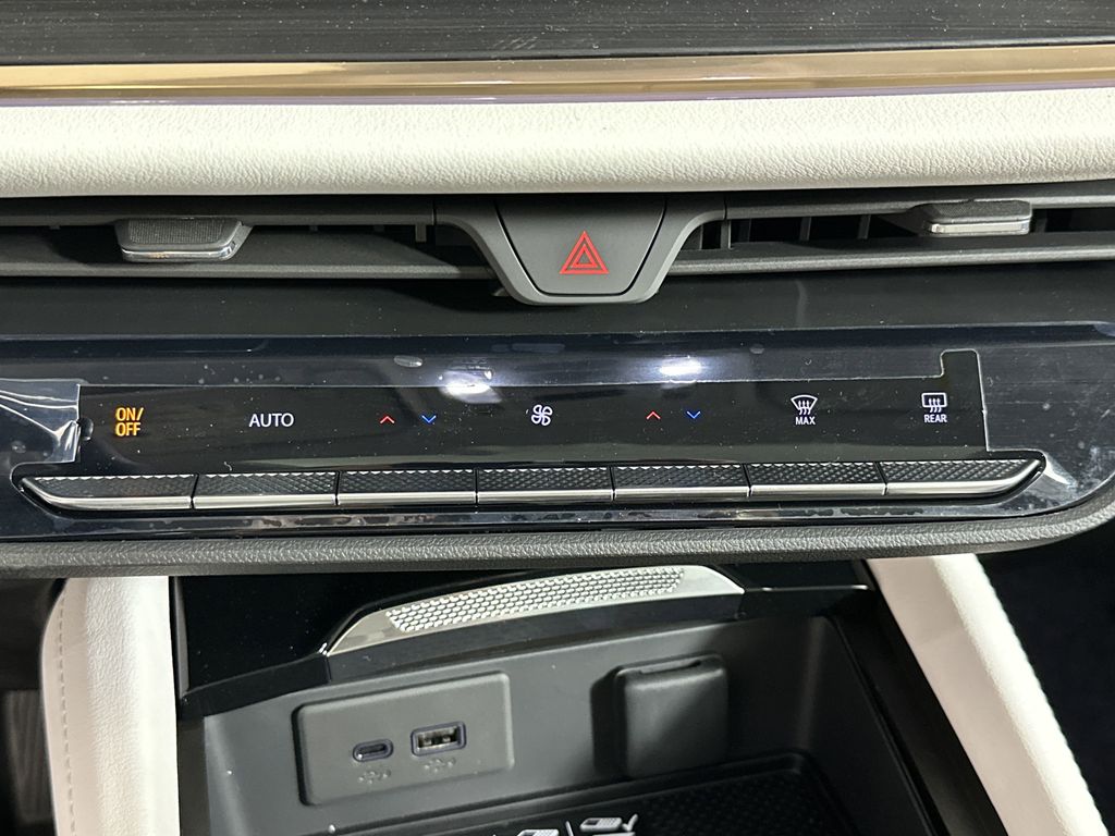 new 2025 Buick Envision car, priced at $43,595