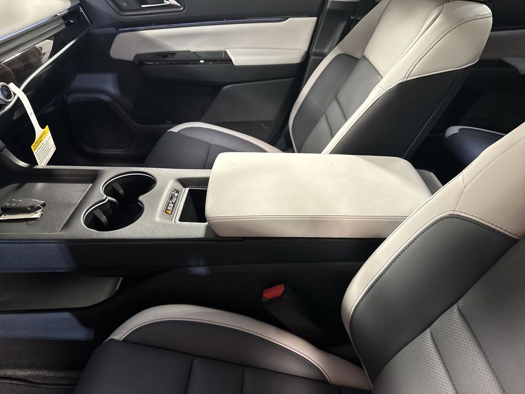 new 2025 Honda Prologue car, priced at $59,805
