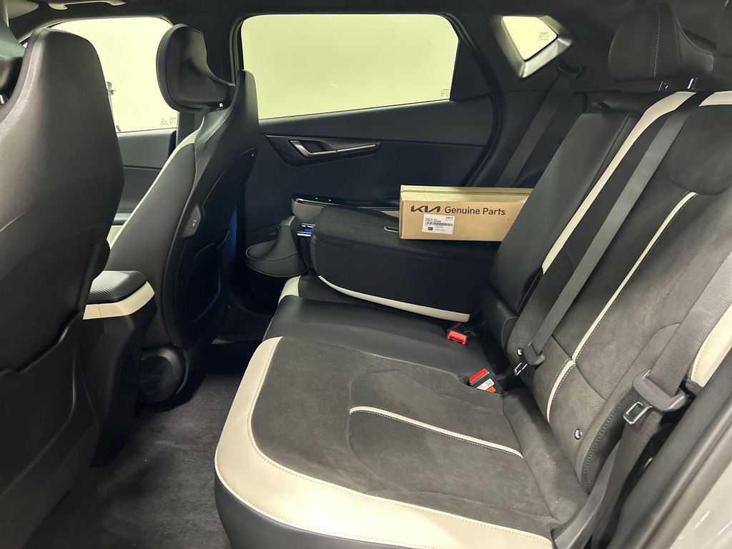 new 2025 Kia EV6 car, priced at $58,170
