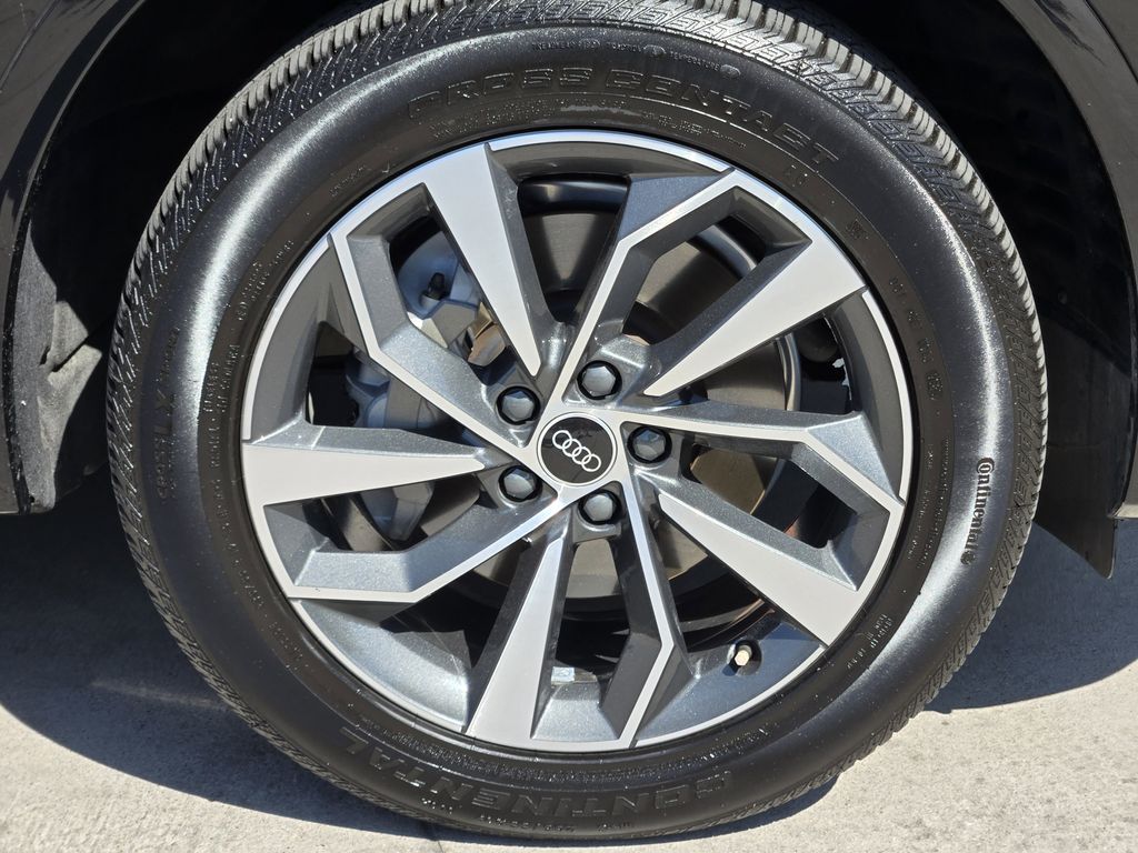 used 2022 Audi Q5 car, priced at $27,672