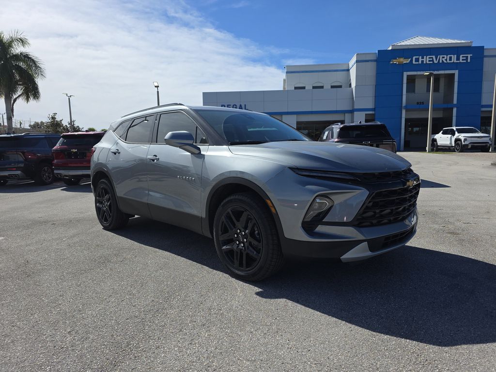 new 2025 Chevrolet Blazer car, priced at $35,295