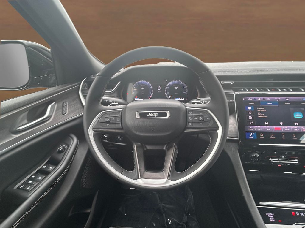 used 2024 Jeep Grand Cherokee L car, priced at $38,850