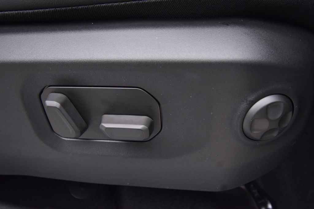 new 2025 Jeep Gladiator car, priced at $55,312