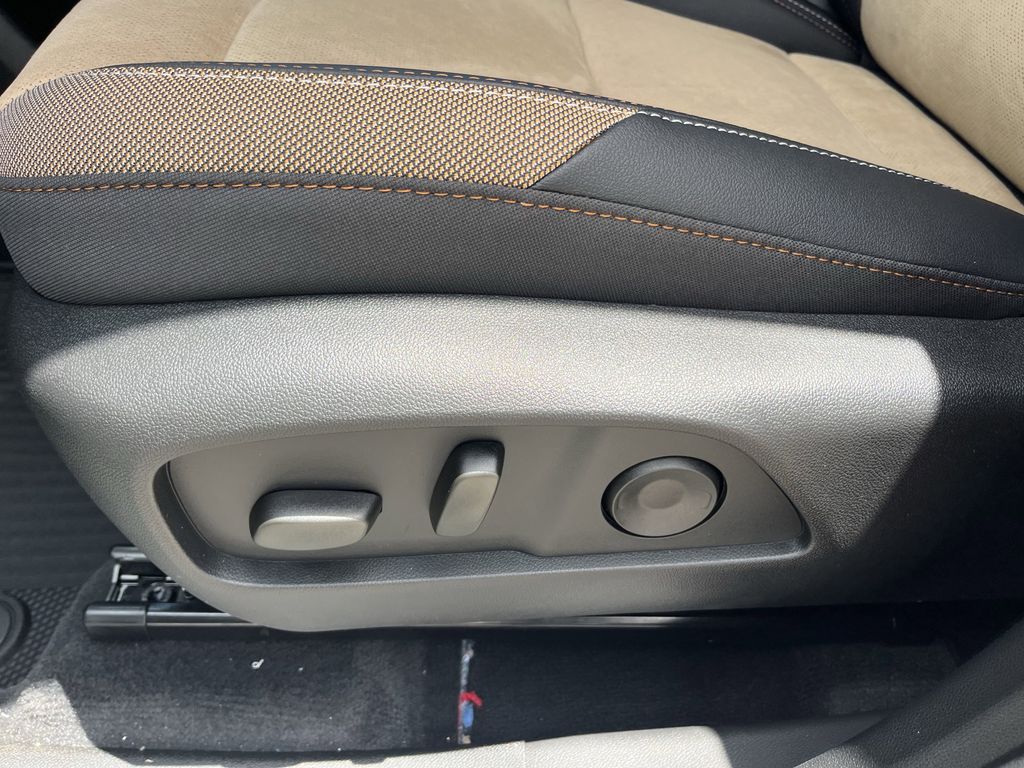 new 2026 Chevrolet Equinox car, priced at $34,189